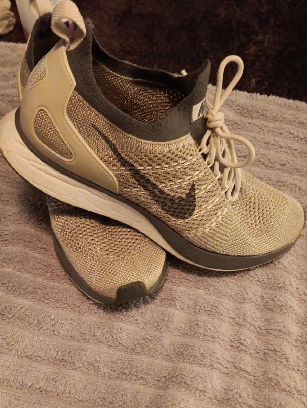 Nike Women’s Beige and Gray Flyknit Training Sneakers